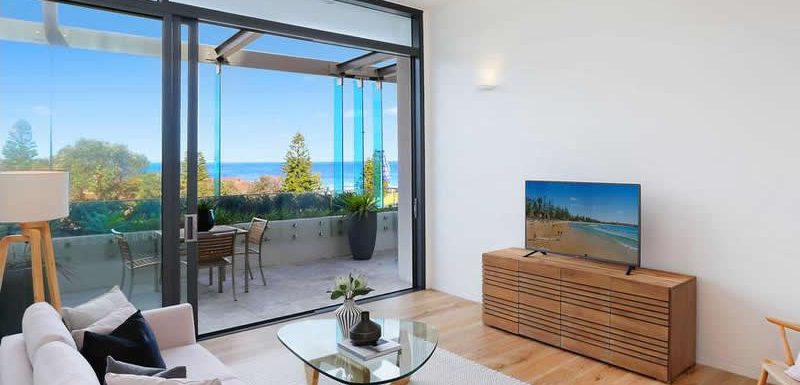 bondi beach home buyers - living room
