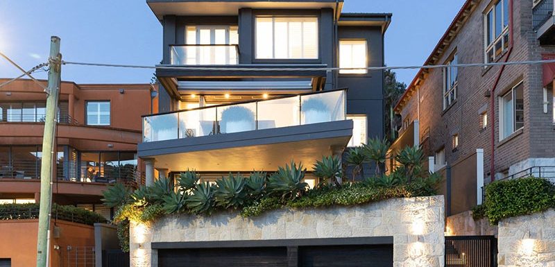 Tamarama Beach Buyers Agent - Frontview