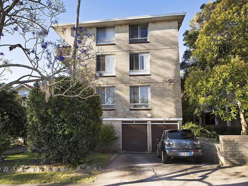 Queens Park Rd - Front view